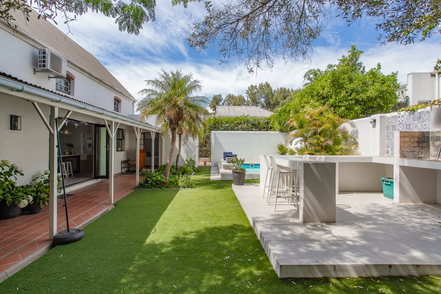 4 Bedroom Property for Sale in Vrykyk Western Cape